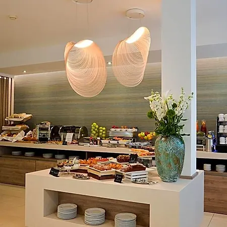 Renania Hotel 3*